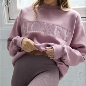 Six Stories • Mauve Honey Crewneck M